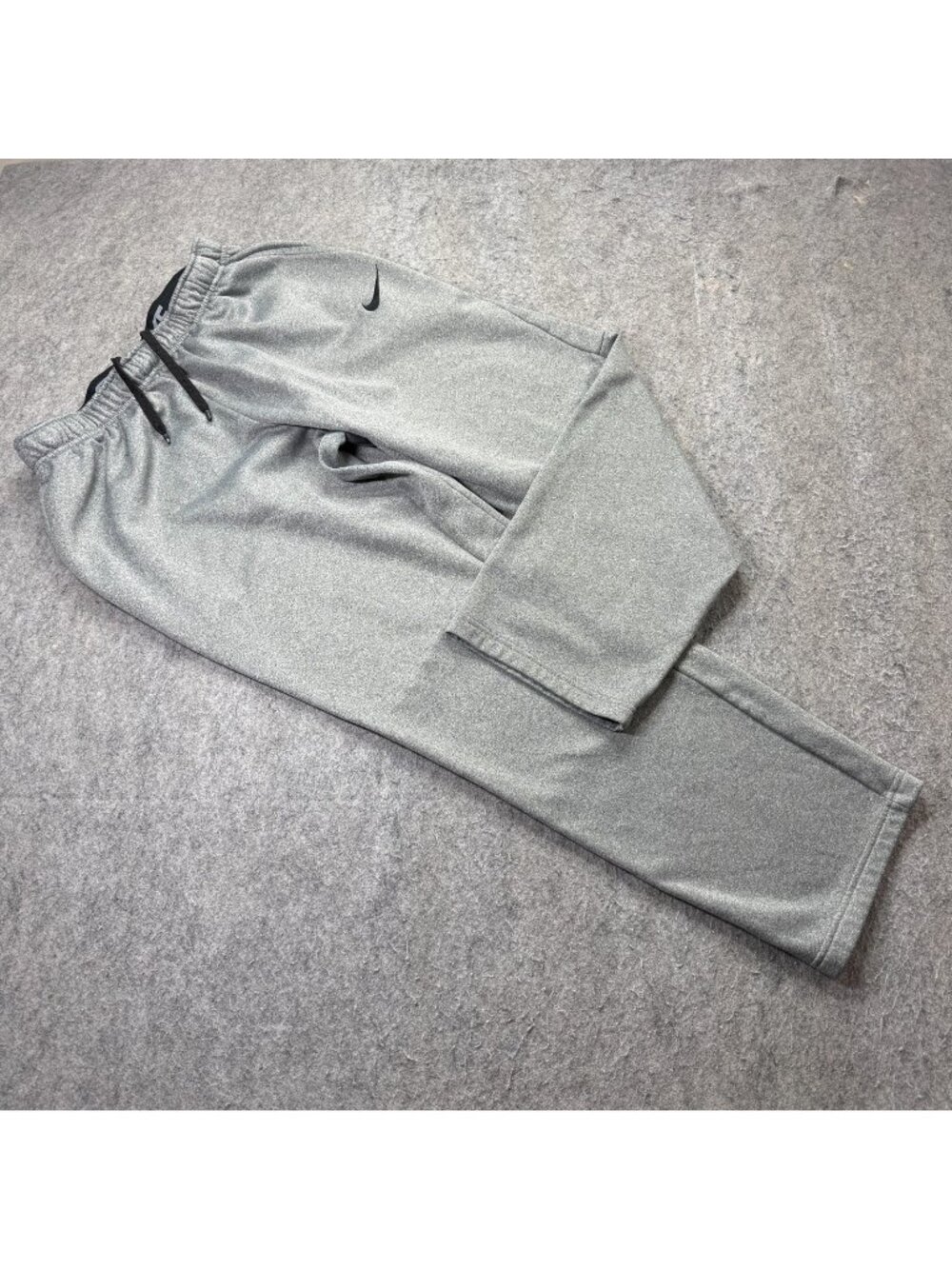 Nike THERMA-FIT Sweatpants Men XL Gray Fleece 30" Tapered Fitness Relaxed 017